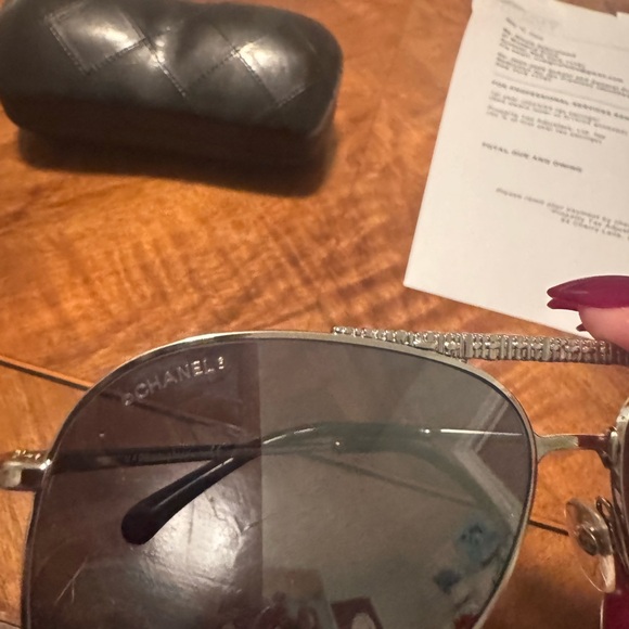 Chanel Pilot Interlocking CC Logo Sunglasses - Picture 5 of 9